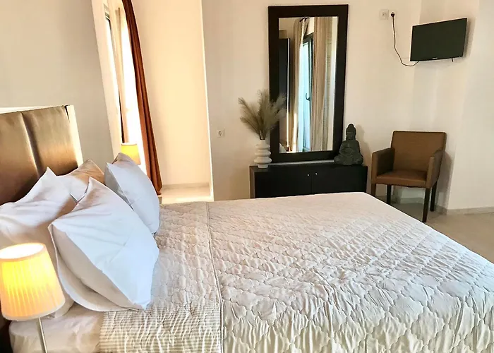 Delight House's 3* Афитос